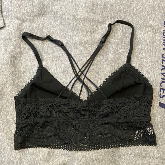 Black lace lingerie bralette - Picture 2 of 2